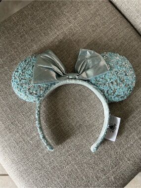 Disney parks Frozen Elsa Mouse ears
